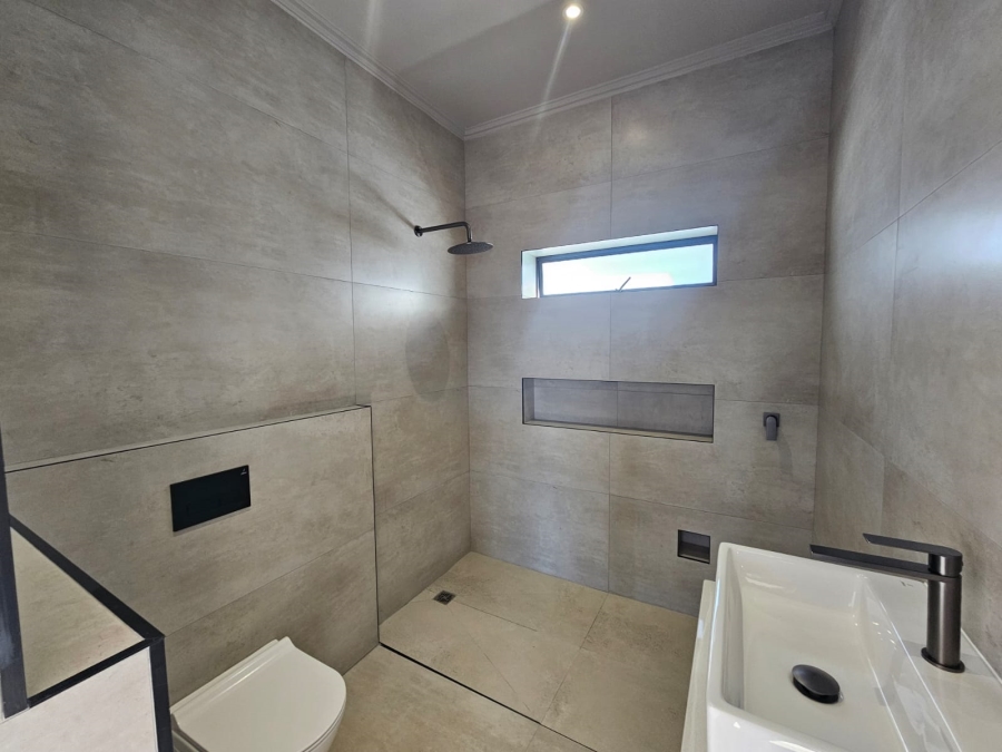 3 Bedroom Property for Sale in Stilbaai Oos Western Cape